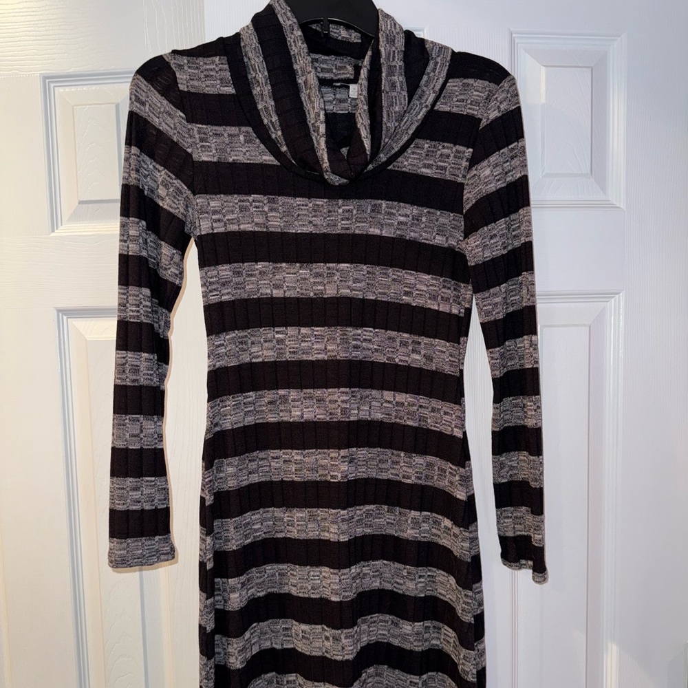 Turtle neck long sleeve striped dress